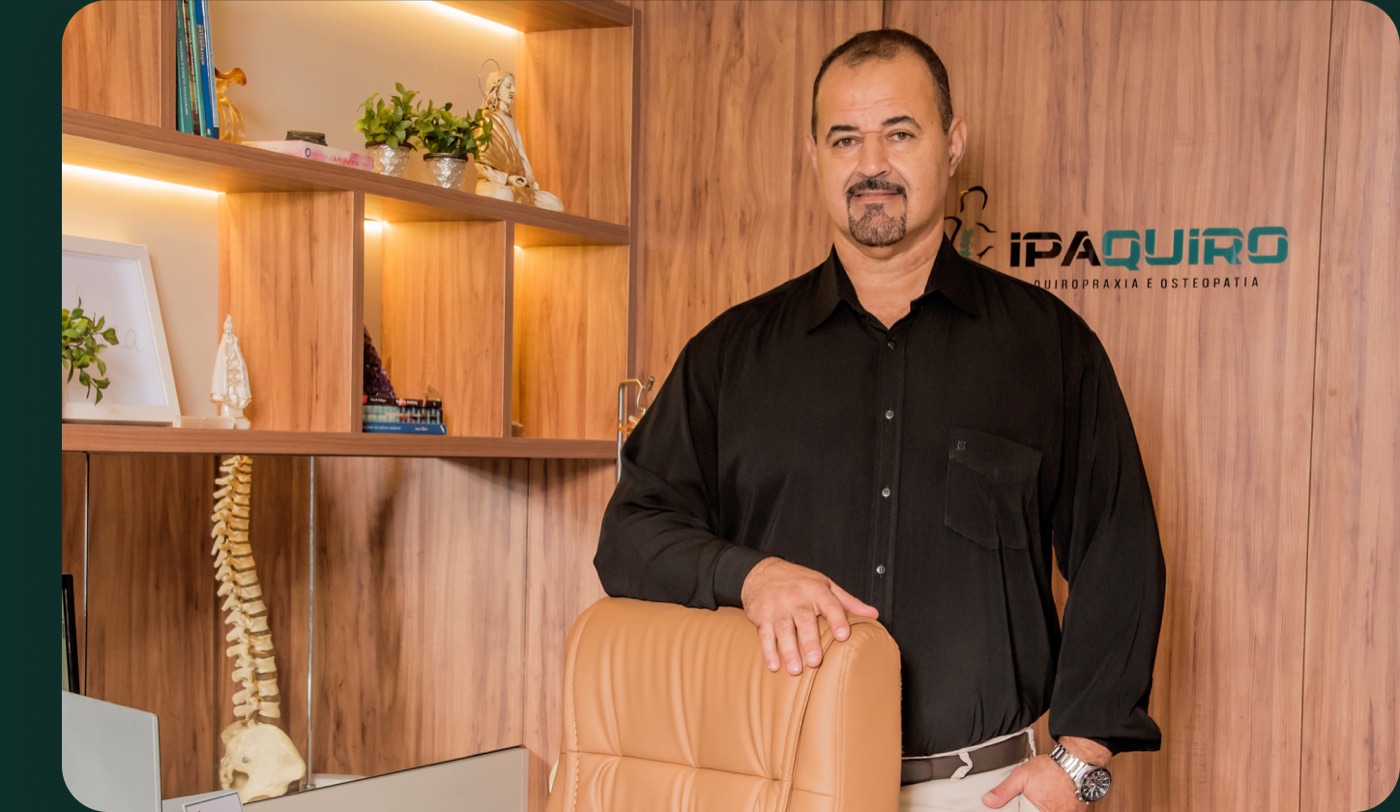 Dr. Helder Nani Ricardo na clínica Ipaquiro